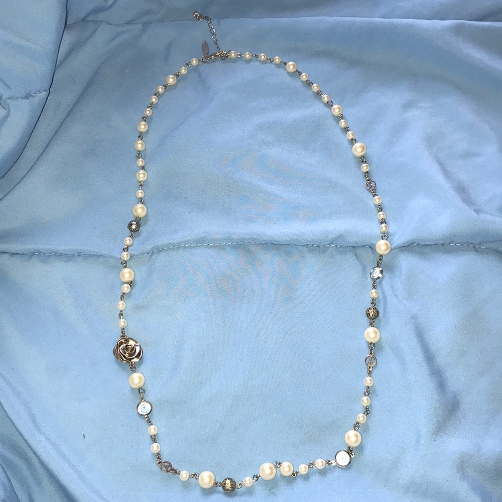 Aéropostale Pearl Necklace